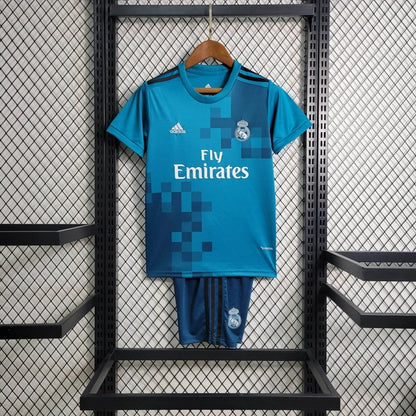 Real Madrid Retro Visita Kit Niños 2017/18
