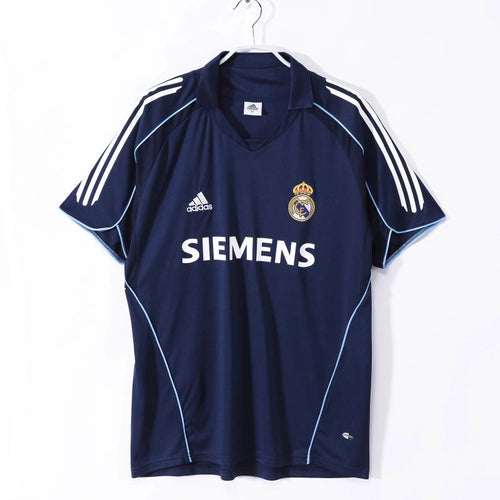 Camiseta Real Madrid Visita Retro 2005/06 Versión Fan