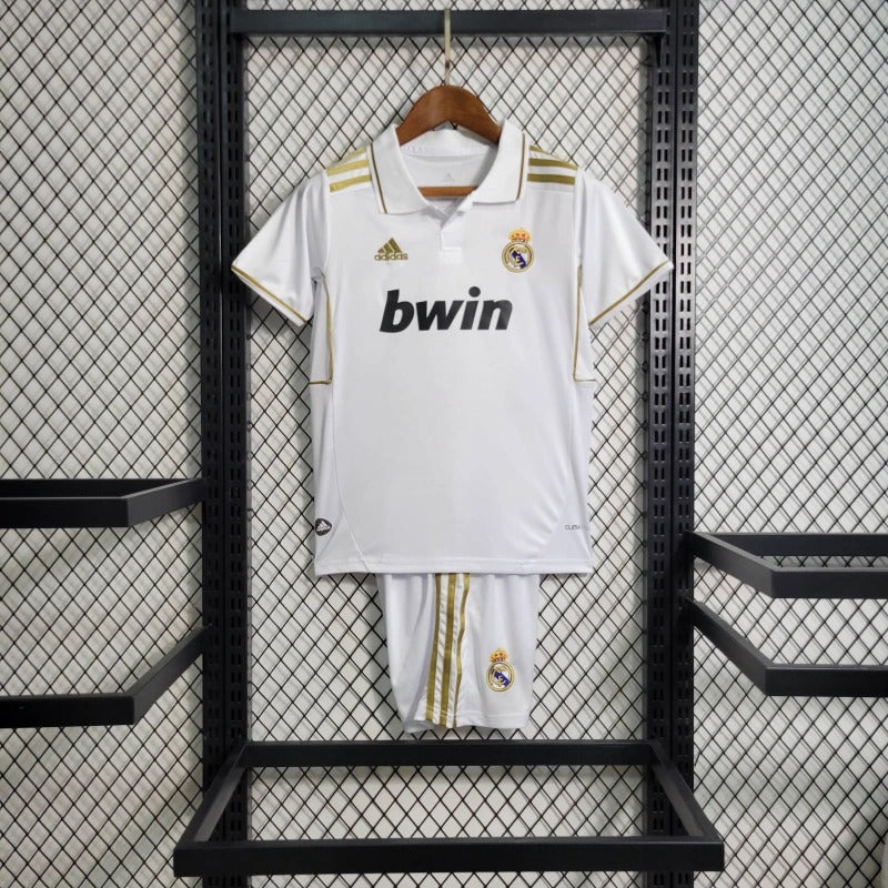 Real Madrid Local Retro Kit Niños 2011/12