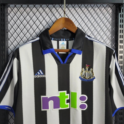 Camiseta Newcastle Local Retro 2000/01 Versión Fan