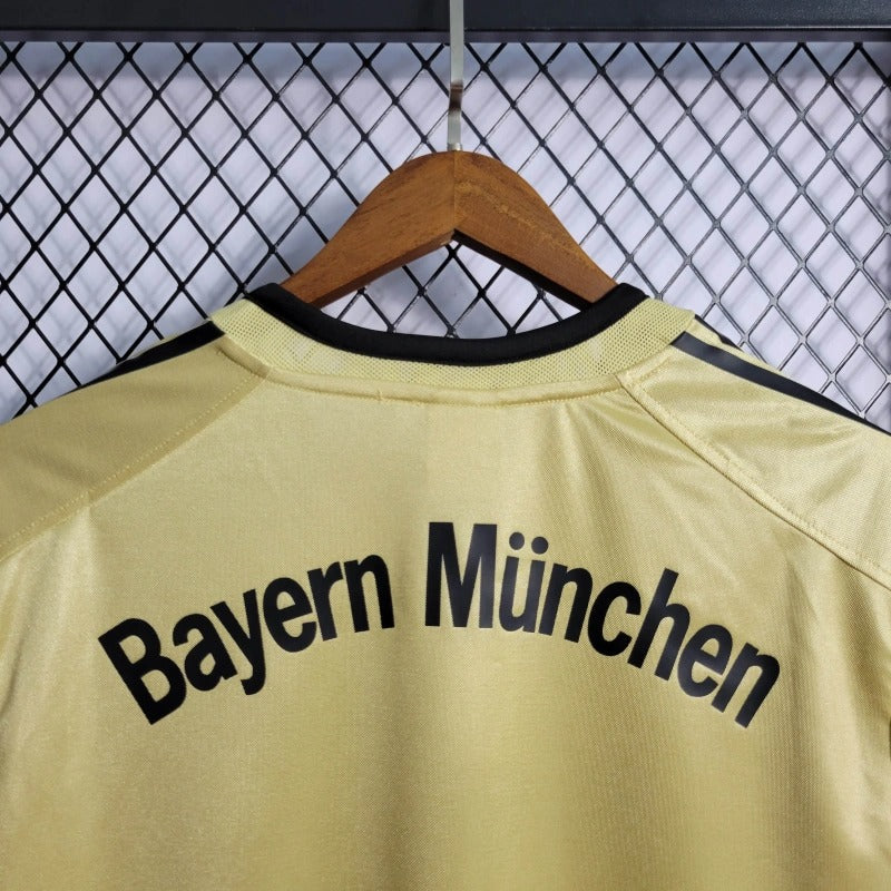 Camiseta Bayern Munich Visita Retro 2004/05 Versión Fan