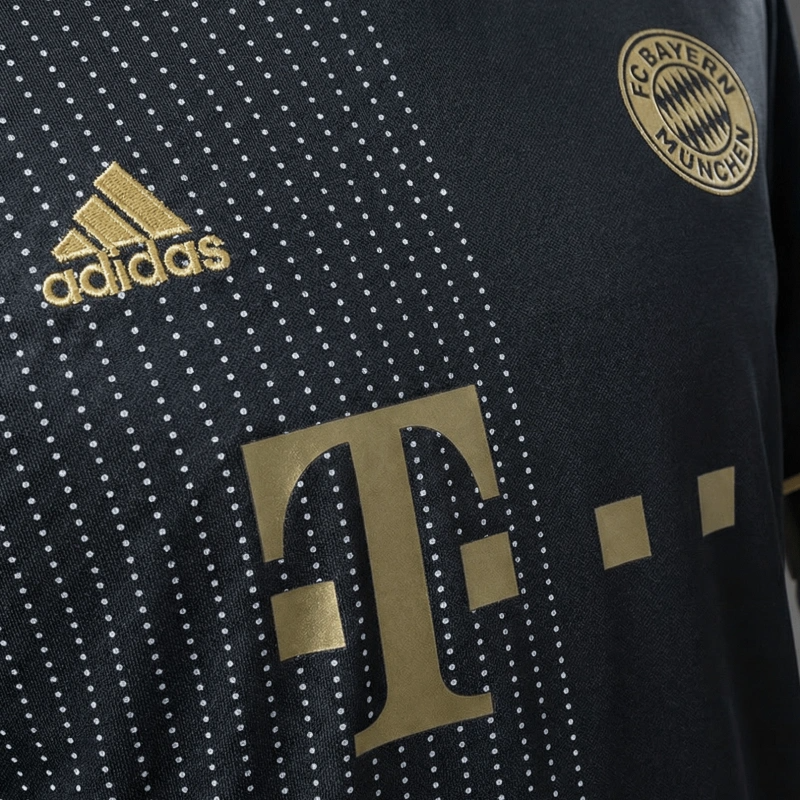 Camiseta Bayern Munich Visita Retro 2021/22 Versión Fan