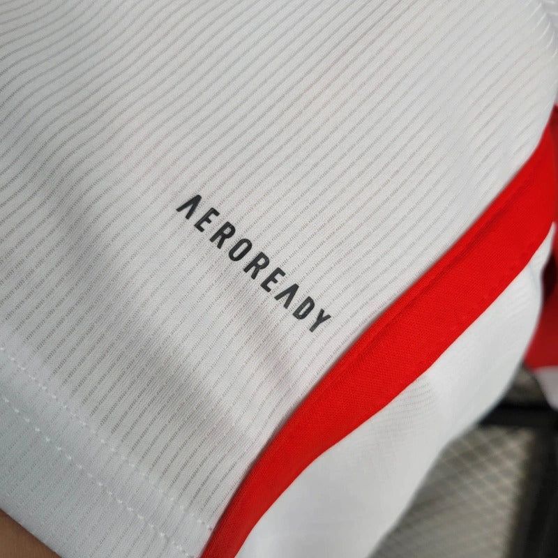 Camiseta Bayern Munich Manga Larga Local 2023/24 Versión Fan
