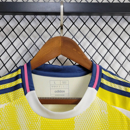 Camiseta Juventus Visita 2024/25 Versión Fan