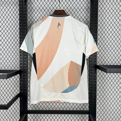 Camiseta España Visita 2025/26 Versión Fan