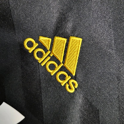 Camiseta Real Madrid Manga Larga Visita Retro 2011/12 Versión Fan