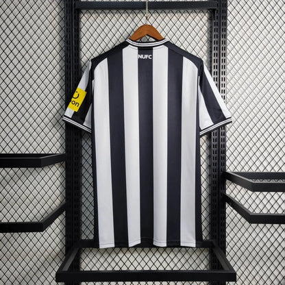 Camiseta Newcastle Local 2023/24 Versión Fan