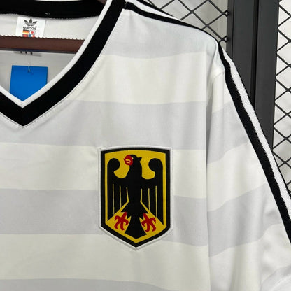Camiseta Alemania Local Retro 1984 Versión Fan