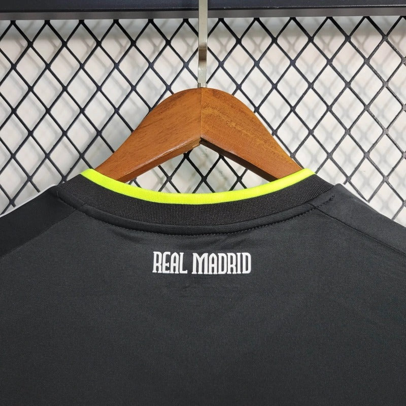 Camiseta Real Madrid Visita Retro 2010/11 Versión Fan