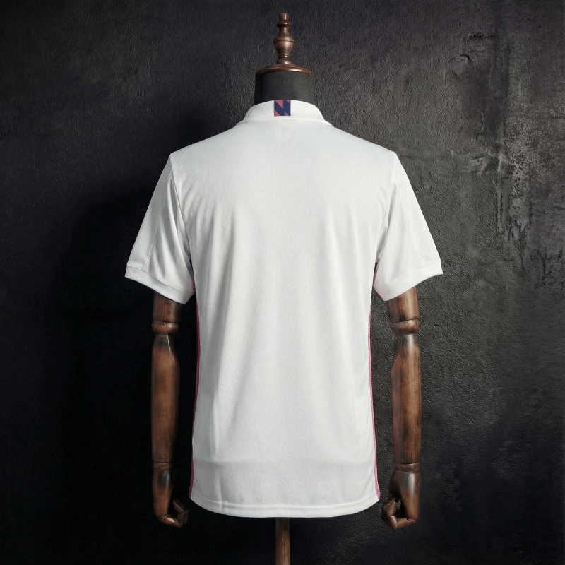 Camiseta Real Madrid Local Retro 2020/21 Versión Fan