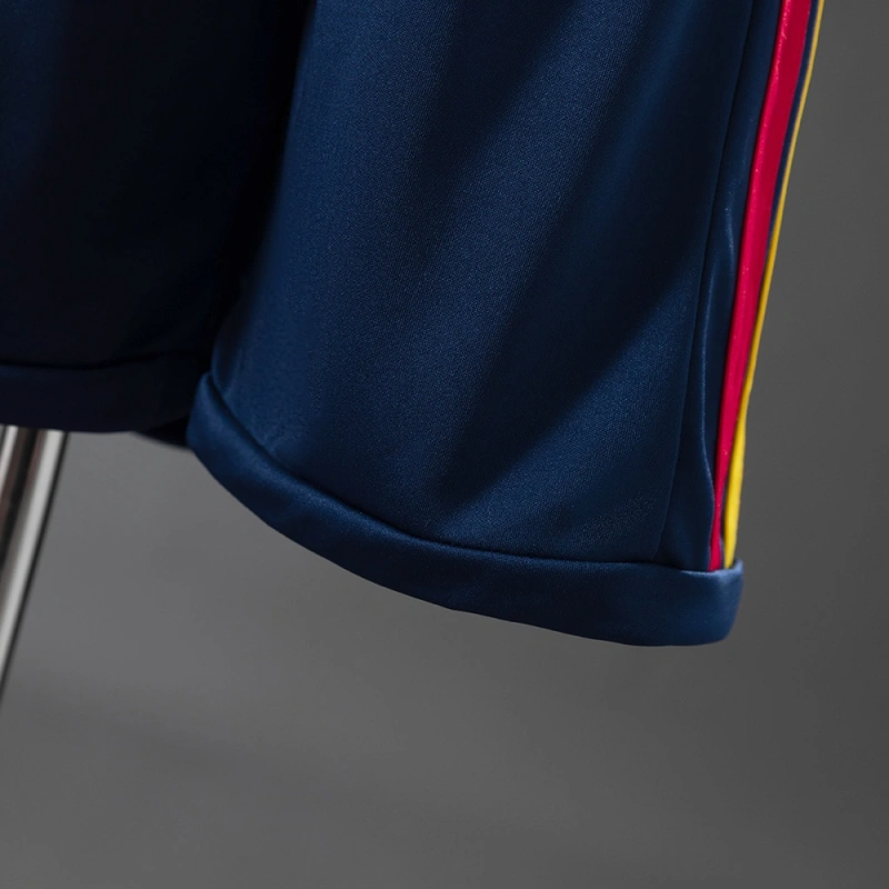España Local Kit Niños 2026