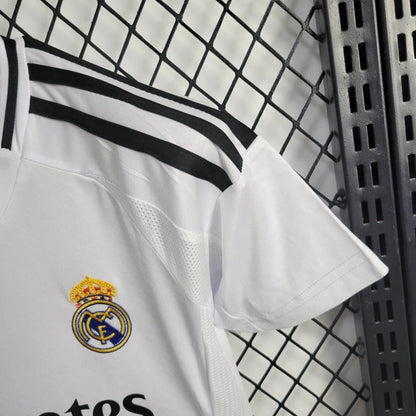 Real Madrid Local Kit Niños 2024/25
