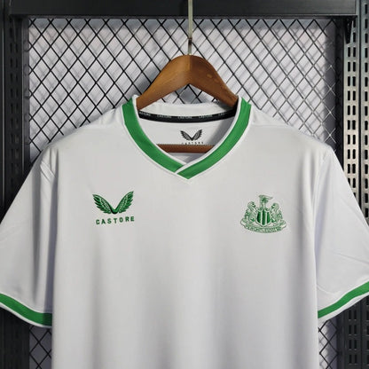 Camiseta Newcastle Visita 2022/23 Versión Fan