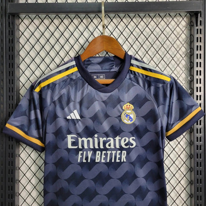 Real Madrid Visita Kit Niños 2023/24