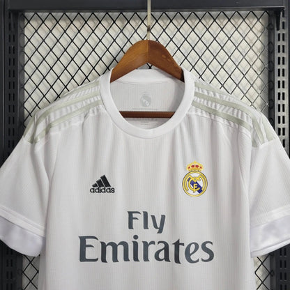 Camiseta Real Madrid Local Retro 2015/16 Versión Fan