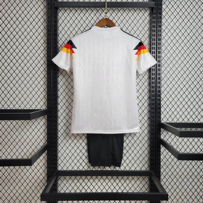 Alemania Local Retro Kit Niños 1992