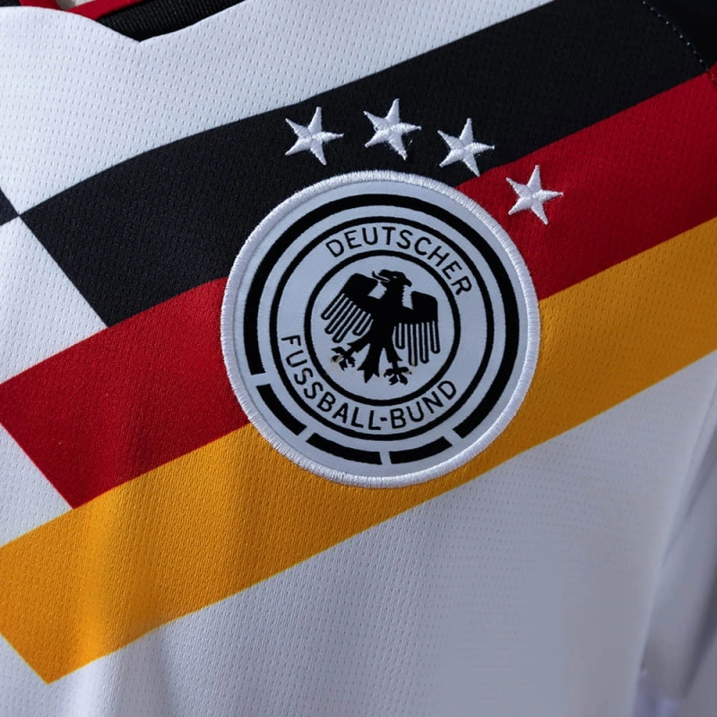 Camiseta Alemania Local 2025/26 Versión Fan