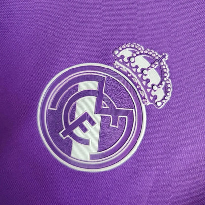 Camiseta Real Madrid Visita Retro 2016/17 Versión Fan