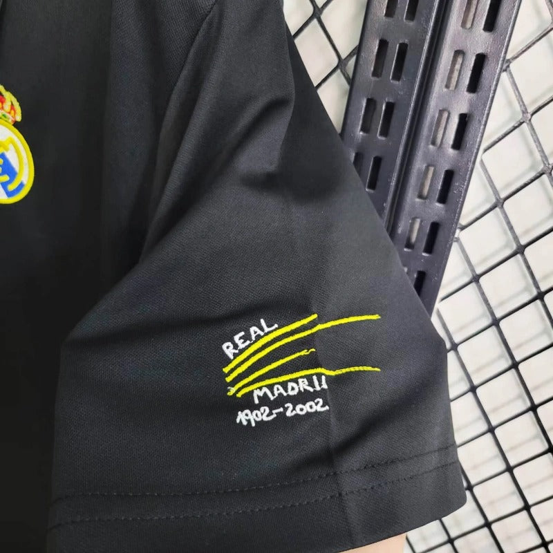 Camiseta Real Madrid Visita Retro 2002/03 Versión Fan