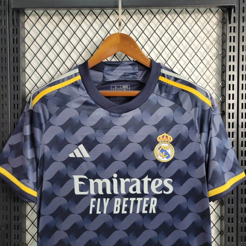 Camiseta Real Madrid Tercera 2023/24 Versión Fan
