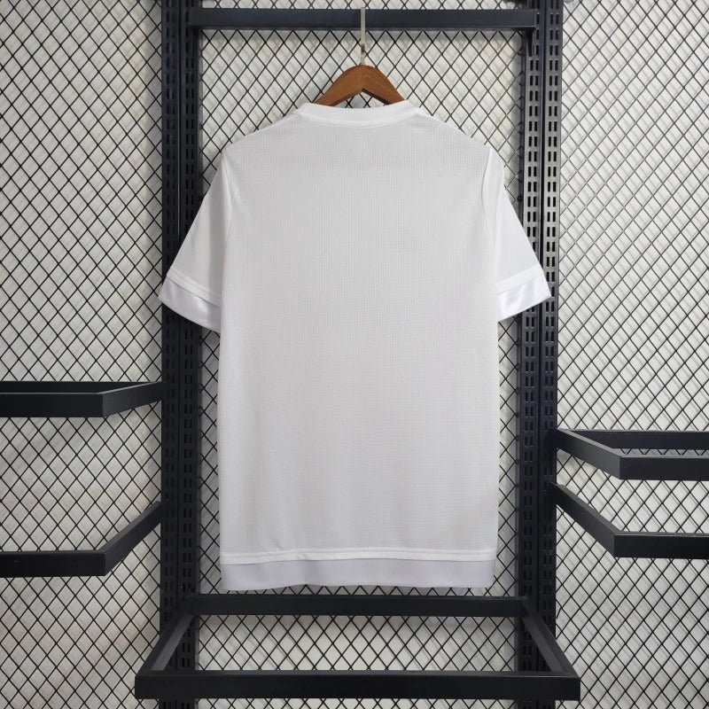 Camiseta Real Madrid Local Retro 2015/16 Versión Fan