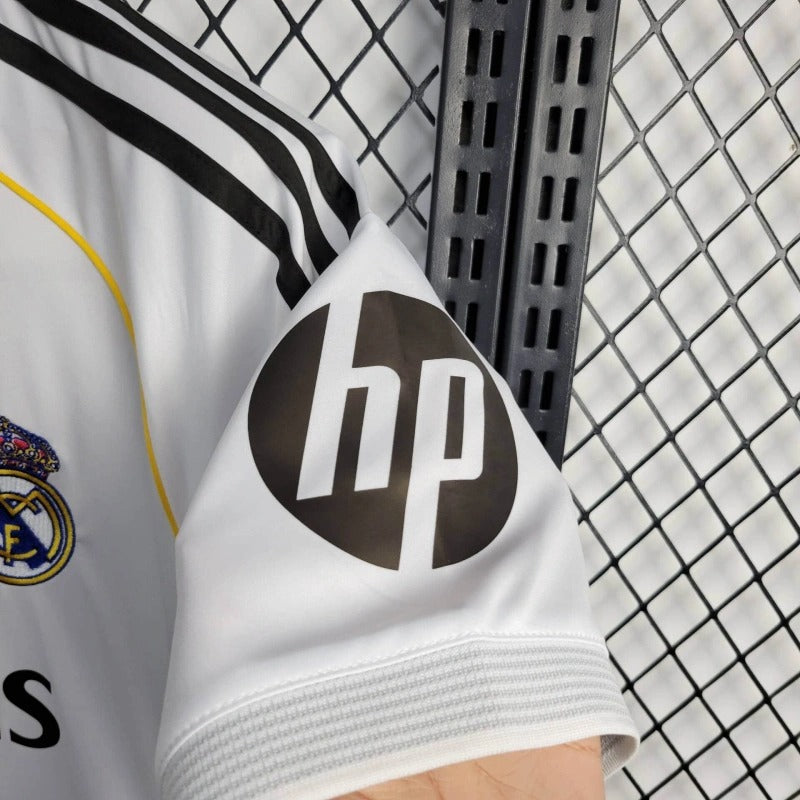 Camiseta Real Madrid Local 2025/26 Versión Fan