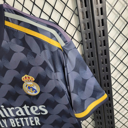 Camiseta Real Madrid Tercera 2023/24 Versión Fan