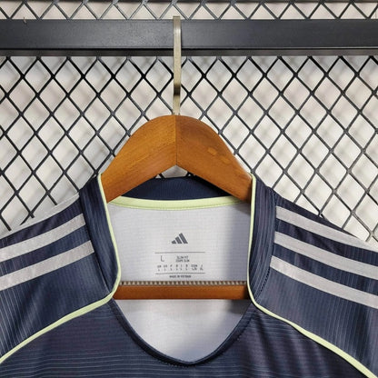 Camiseta Real Madrid Visita 2025/26 Versión Fan