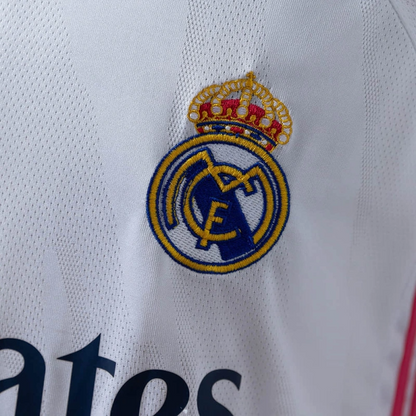 Camiseta Real Madrid Local Retro 2020/21 Versión Fan