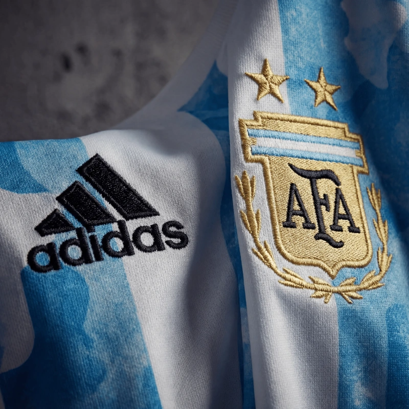 Camiseta Argentina Local Retro 2020/21 Versión Fan