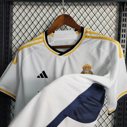 Camiseta Real Madrid Local 2023/24 Versión Fan