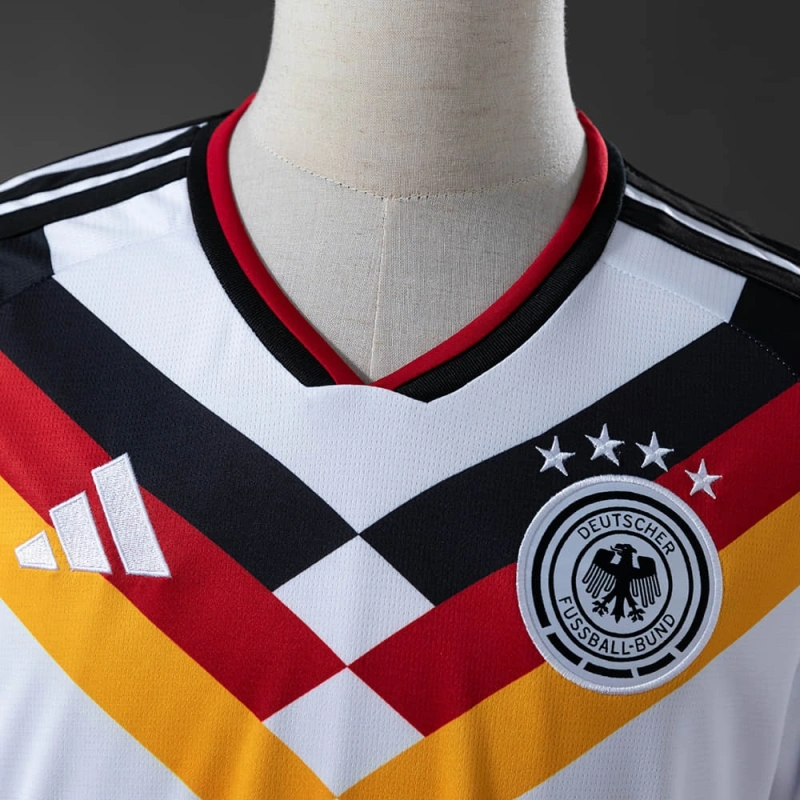 Camiseta Alemania Local 2025/26 Versión Fan