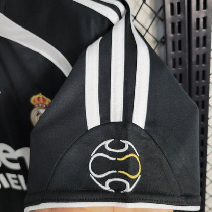 Camiseta Real Madrid Visita Retro 2006/07 Versión Fan