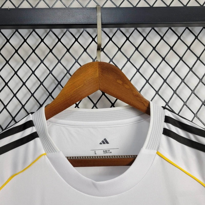 Camiseta Real Madrid Local 2025/26 Versión Fan