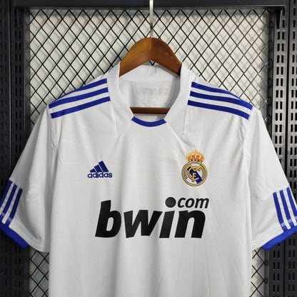 Camiseta Real Madrid Local Retro 2010/11 Versión Fan