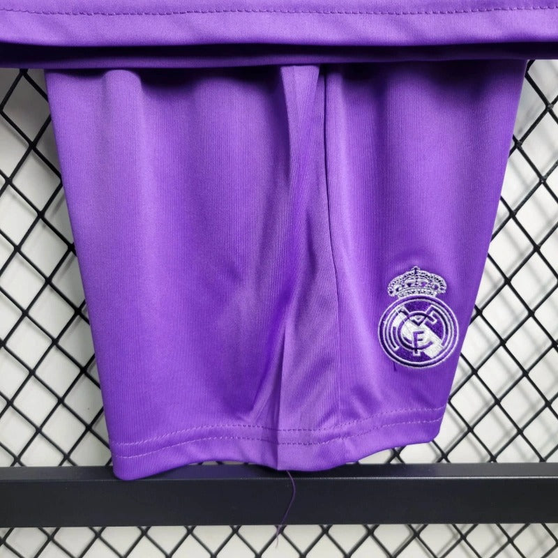 Real Madrid Visita Retro Kit Niños 2017/18