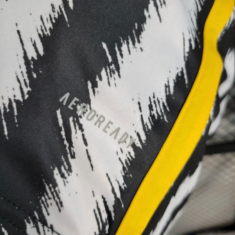 Camiseta Juventus Manga Larga Local 2023/24 Versión Fan