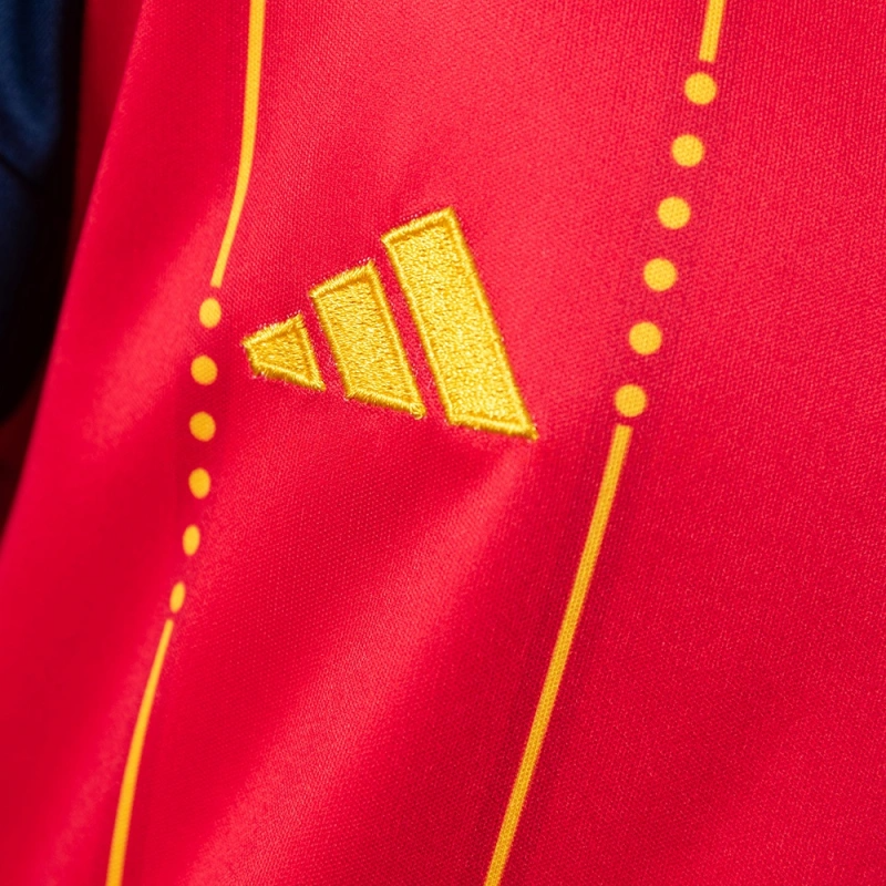 España Local Kit Niños 2026