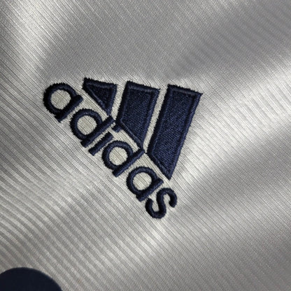 Camiseta Real Madrid Local Retro 1998/00 Versión Fan
