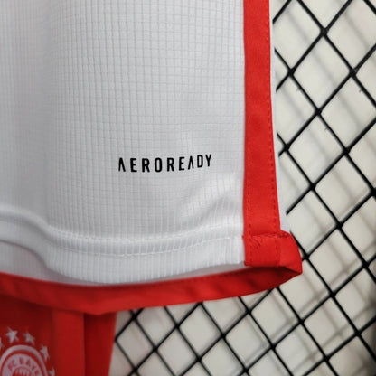 Bayern Munich Local Kit Niños 2023/24