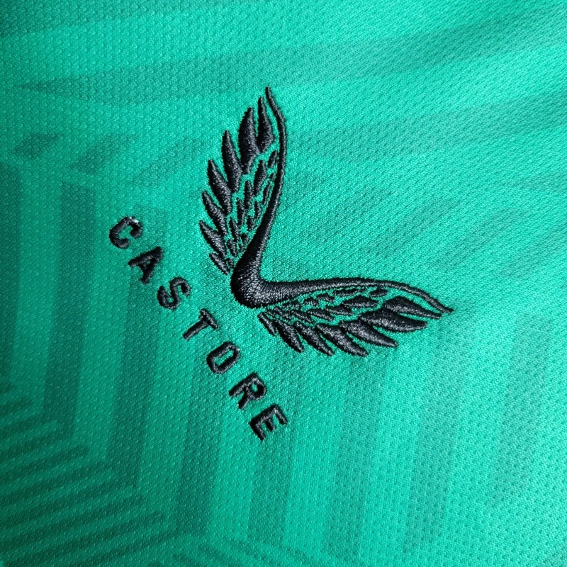 Newcastle Visita Kit Niños 2023/24