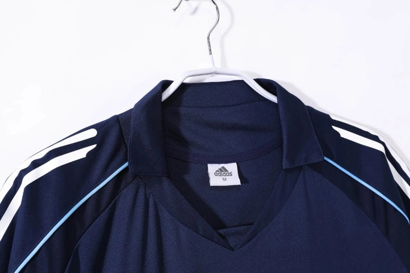 Camiseta Real Madrid Visita Retro 2005/06 Versión Fan