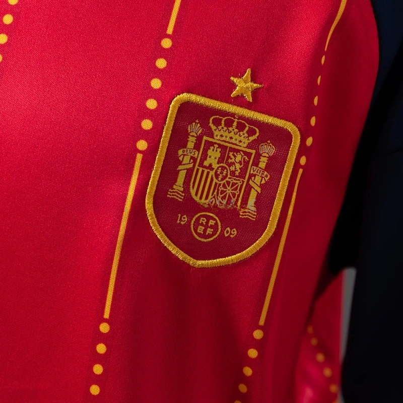España Local Kit Niños 2026