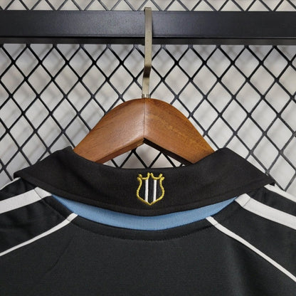 Camiseta Newcastle Visita Retro 2001/02 Versión Fan