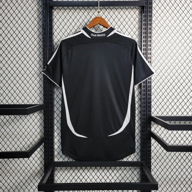 Camiseta Real Madrid Visita Retro 2006/07 Versión Fan