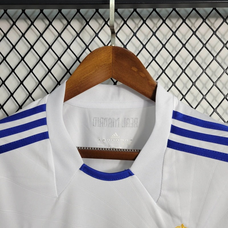 Camiseta Real Madrid Local Retro 2010/11 Versión Fan