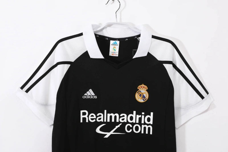 Camiseta Real Madrid Visita Retro 2001/02 Versión Fan