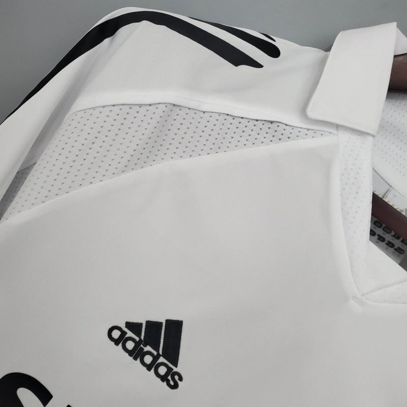 Camiseta Real Madrid Local Retro 2005/06 Versión Fan