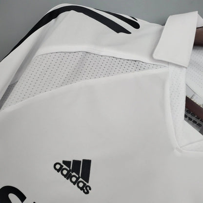 Camiseta Real Madrid Local Retro 2005/06 Versión Fan
