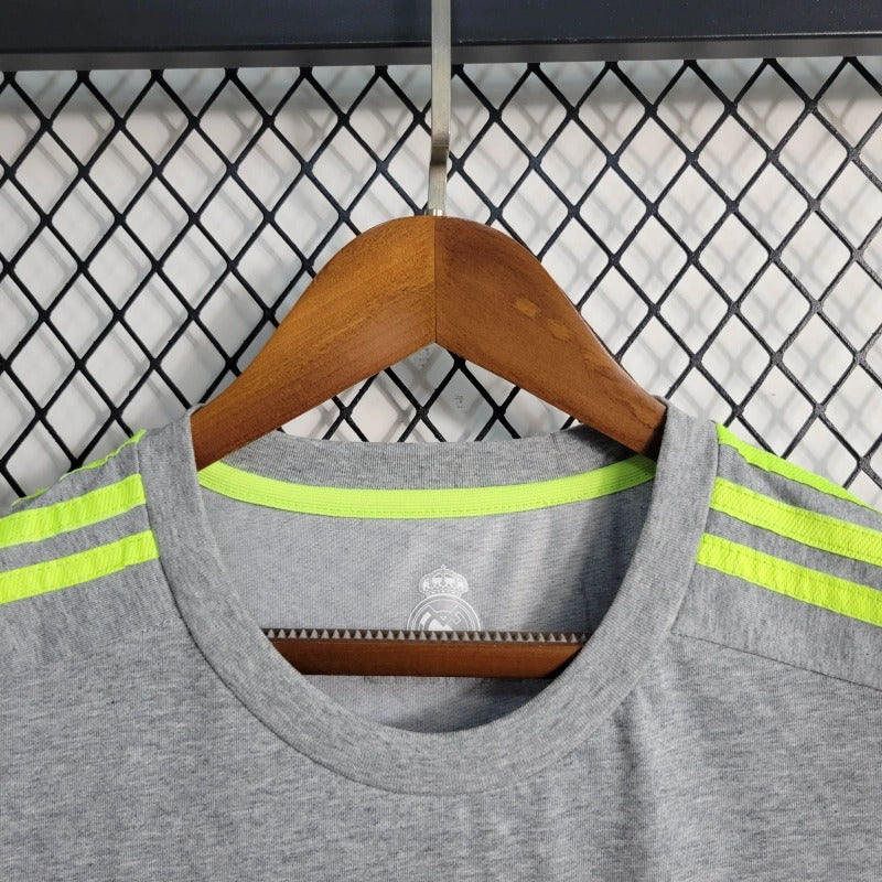 Camiseta Real Madrid Visita Retro 2015/16 Versión Fan